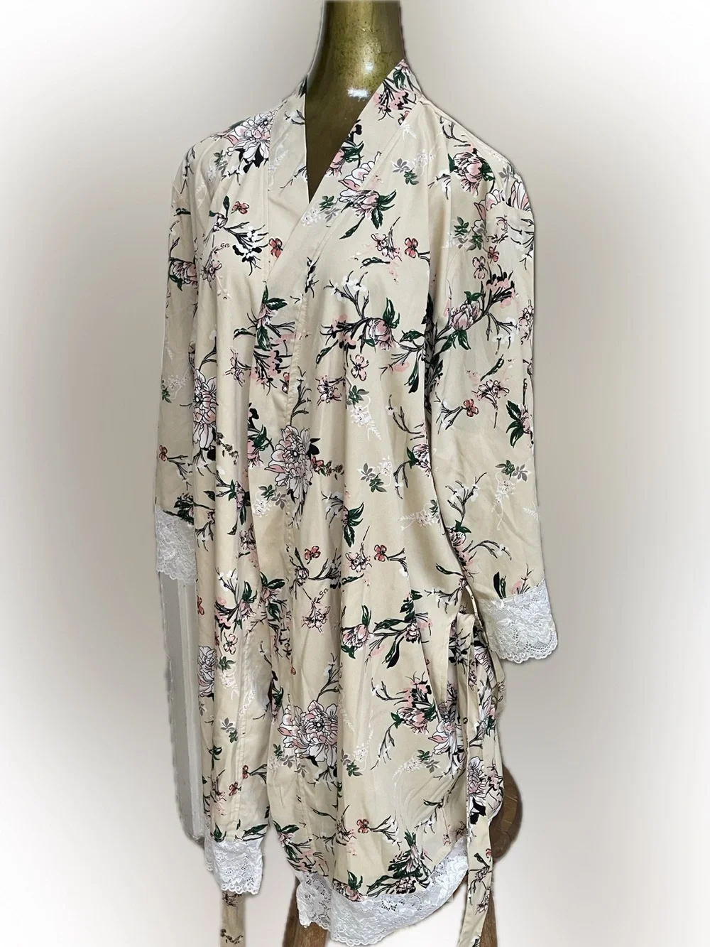 Beautiful Silken Floral Rose & Cream wrap robe with green accents, & lace trim